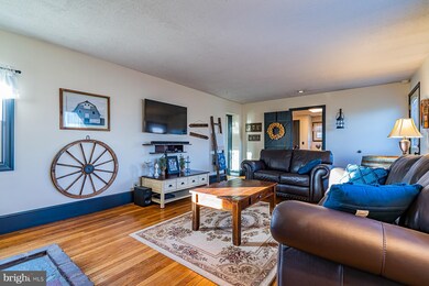 202 Main St, Red Hill, PA 18076 - photo 5