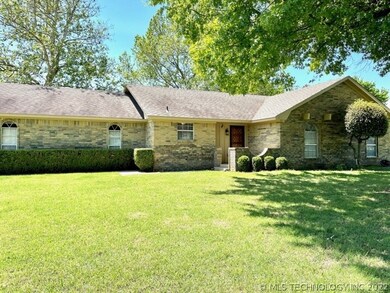 4 Town And Country Cir, Ardmore, OK 73401 - photo 2