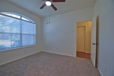 3112 Blue Ridge Dr, Round Rock, TX 78681 - photo 5