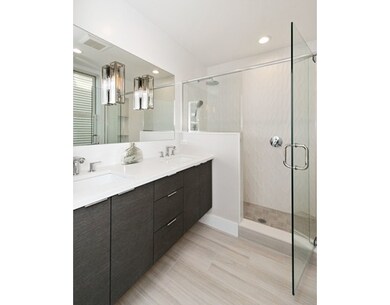 584 E 3rd St unit 201, Boston, MA 02127 - photo 7