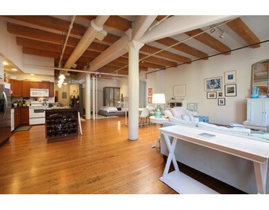 150 Lincoln St unit 3B, Boston, MA 02111 - photo 7