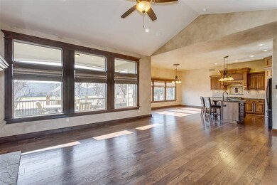 216 S Crocker Ct, Colwich, KS 67030 - photo 3