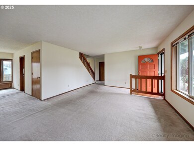 3756 SW 7th Ct, Gresham, OR 97030 - photo 5