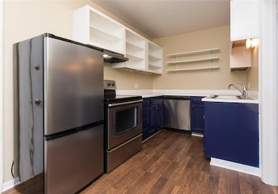 3940 University Ave unit 5, Des Moines, IA 50311 - photo 6