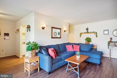 3322 Chiswick Ct unit 612H, Silver Spring, MD 20906 - photo 4