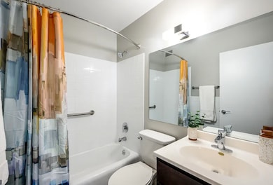 5600 N Sheridan Rd unit 3D, Chicago, IL 60660 - photo 5