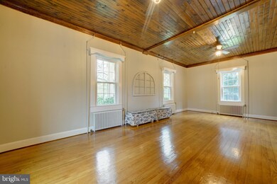 5799 Formosa Dr, Sykesville, MD 21784 - photo 7