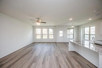 32402 Clouser Crawdad Ct, Fulshear, TX 77441 - photo 6