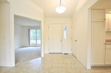 18351 Spring Beach Dr, South Bend, IN 46637 - photo 4