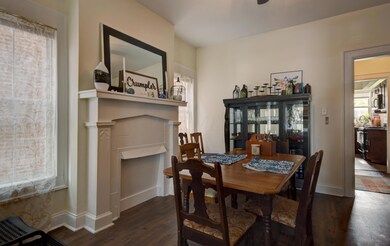 Dining Room (2)