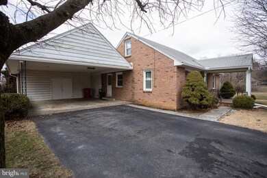 89 Coble Rd, Chambersburg, PA 17202 - photo 2