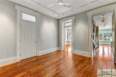 31 E Jones St unit 3rd Level, Savannah, GA 31401 - photo 7
