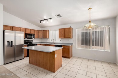 3242 E Kristal Way, Phoenix, AZ 85050 - photo 5