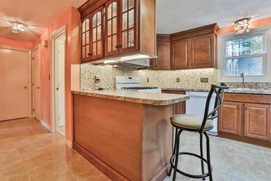 14 Rolling Ridge Rd, Londonderry, NH 03053 - photo 3