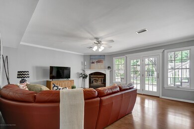 225 Cherry Tree Ln, Middletown, NJ 07748 - photo 3