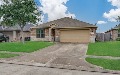 5225 Bailey Ln, Alvin, TX 77511 - photo 4