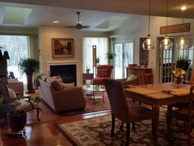 97 Walden Pond Dr, Nashua, NH 03064 - photo 2