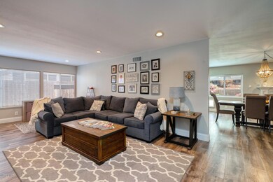 2290 Bigelow Ave Simi Valley-large-002-0