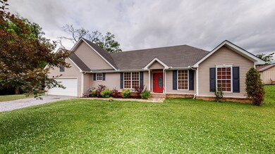 218 Shelbyville Mills Rd, Shelbyville, TN 37160 - photo 2