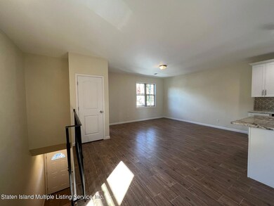 170 Edgegrove Ave unit 2, Staten Island, NY 10312 - photo 2