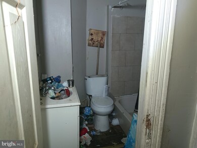 420 N Belnord Ave, Baltimore, MD 21224 - photo 6