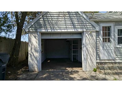 Parking Lot/Garage.