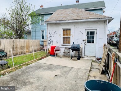 1233 Spring St, Reading, PA 19604 - photo 6