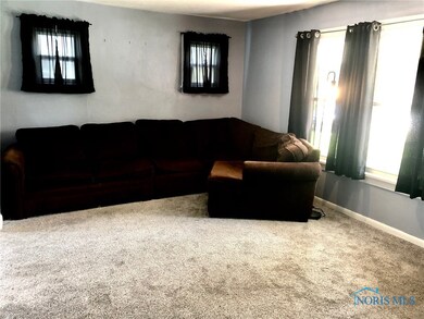 306 Depot St, Woodville, OH 43469 - photo 4