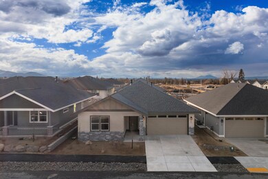 2767 NW 23rd Loop Redmond by Explore Mar