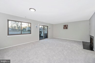 10928 Trotting Ridge Way, Columbia, MD 21044 - photo 5