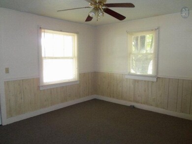 116 Lancaster Dr, Hopkinsville, KY 42240 - photo 2