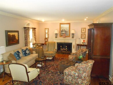 1708 1708 S College, Tyler, TX 75701 - photo 2