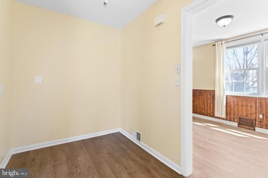 81 Strathaven Dr, Broomall, PA 19008 - photo 6