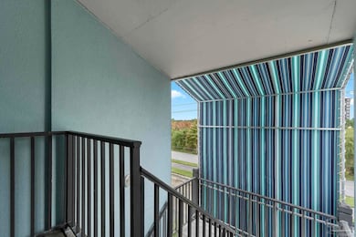Holiday Harbor Condominiums unit 324, Pensacola, FL 32507 - photo 6