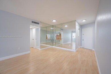 1651 NE Miami Gardens Dr unit 204, Miami, FL 33179 - photo 2
