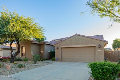 18115 W Desert View Ln, Goodyear, AZ 85338 - photo 5