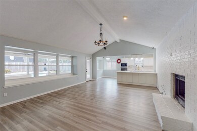 16211 Townes Rd, Friendswood, TX 77546 - photo 6