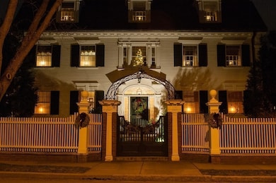 91 Middlesex Rd, Chestnut Hill, MA 02467 - photo 3