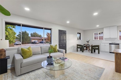 9181 Aspen Dr, Thornton, CO 80229 - photo 5