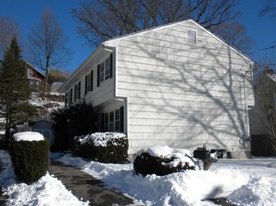 31 Green Ln unit 1, Greenwich, CT 06831 - photo 2