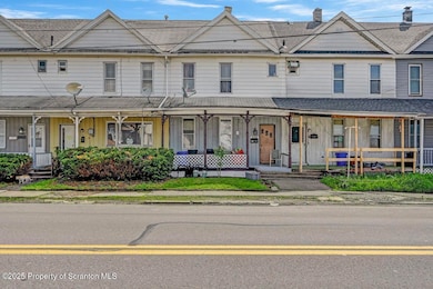 938 Providence Rd, Scranton, PA 18508 - photo 2