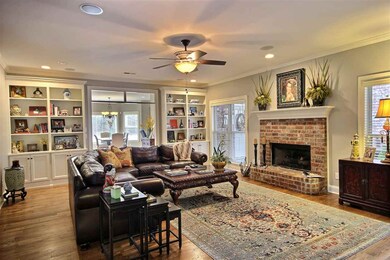 This room is very open to breakfast room, has a wa