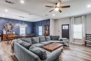 112 S Agnew St, Boyd, TX 76023 - photo 5