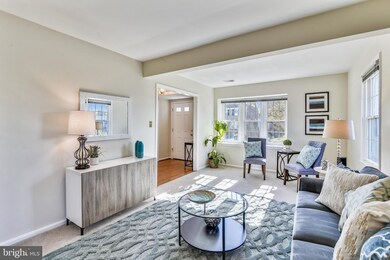 1014B Brixton Ct unit B, Sterling, VA 20164 - photo 6