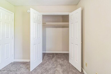 4237 Grantline View Ct, New Albany, IN 47150 - photo 7