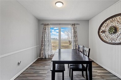 809 W 3rd St, Eddy, TX 76524 - photo 5