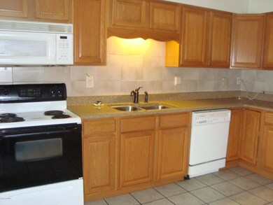 628 Leo Dr unit Left Side, Cocoa, FL 32926 - photo 6