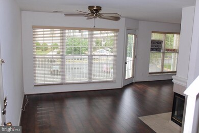 9238 Cardinal Forest Ln unit 9238C-, Lorton, VA 22079 - photo 7