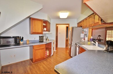 8 Camelot Ct, Egg Harbor Township, NJ 08234 - photo 5