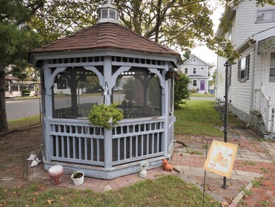 2 chingarora gazebo